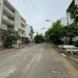 Nhà mới 4T Đặng Thùy Trâm DT 80m2 sổ vuông như tờ A4, Giá 10,9 Tỷ TL