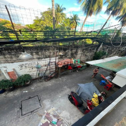 Cho thuê nhà Hẻm Xe Hơi - Đường Sư Vạn Hạnh (nối dài)