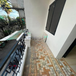 Cho thuê nhà Hẻm Xe Hơi - Đường Sư Vạn Hạnh (nối dài)