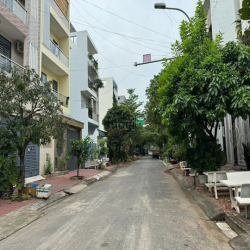 Nhà mới 4T Đặng Thùy Trâm DT 80m2 sổ vuông như tờ A4, Giá 10,9 Tỷ TL