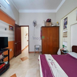 Bán Nhà 3 tầng kiệt ô tô Nguyễn Hoàng. 176m2 đất rộng rãi