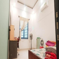 Bán Nhà Hẻm Xe Hơi Thông, 97m2, 4 Tầng, 4PN, Gò Cát, Phú Hữu, Quận 9