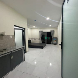 Bán Tòa Nhà Căn Hộ Dịch Vụ Lê Văn Việt Lô Góc 210m2 x 4 tầng, 24phòng