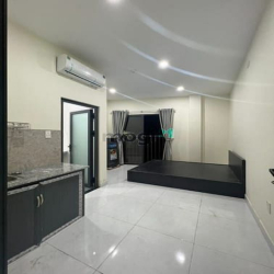 Bán Tòa Nhà Căn Hộ Dịch Vụ Lê Văn Việt Lô Góc 210m2 x 4 tầng, 24phòng