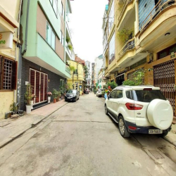 Nhà đẹp Tư Đình, cầu Trần Hưng Đạo, oto tránh, gara, 50m2, 5T, 9.5 tỷ.