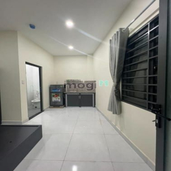 Bán Tòa Nhà Căn Hộ Dịch Vụ Lê Văn Việt Lô Góc 210m2 x 4 tầng, 24phòng