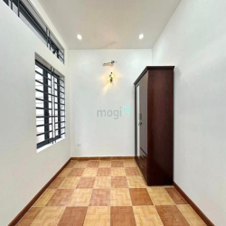 Bán nhà Trần Quang Diệu Quận 3 chỉ 8,8 tỷ