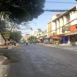 Nhà khu biệt thự vườn Lê Hồng Phong 125m2, 5x25m, 6 tầng, 29.5 tỷ