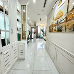 HẢI YẾN - BÁN CH 3PN Vinhomes Central Park, tầng cao, nội thất đẹp