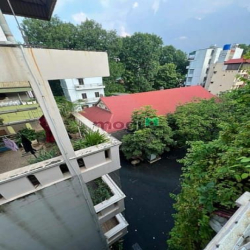 Chỉ 6,9 tỷ có ngày nhà 5 tầng phố quân vương Lý Nam Đế, ôtô,kinh doanh