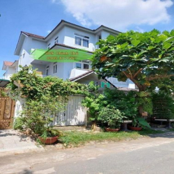 Biệt thự  Đặng Thùy Trâm Bình Thạnh, 240m2, ven sông như Thảo Điền 2