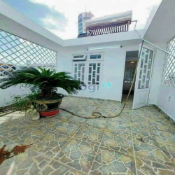 Tôi cần bán gấp nhà Phan Xích Long Q.PN 66m2 giá 2ty5 có bớt lộc