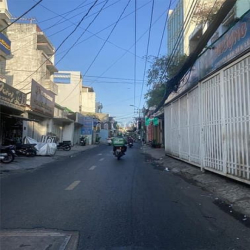 Bán nhà mặt tiền Tân Bình, gần ngã tư Bảy Hiền, ngang gần 6m; 70m2