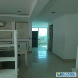 Bán căn hộ Penthouse Sky garden Phú Mỹ Hưng Quận 7