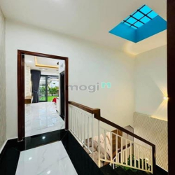 Hẻm Ôtô 1 Sẹt Lê Quang Đinh P14 Bình Thạnh ,SHR ,Giá 3 Tỷ 250tr ,65m2