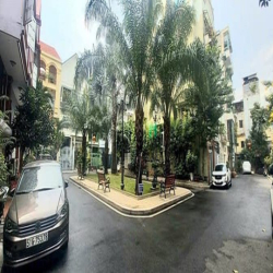 Nhà Phố Nguyễn Trọng Tuyển p1 Tân Bình 4x18 nhà 4 tầng nội khu đẹp