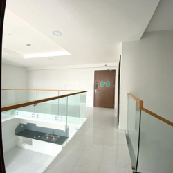 NHÀ THẬT - GIÁ THẬT *Căn Duplex 2PN 84m2 GIÁ BAO HẾT (Bớt Lôc) VIEW Q1