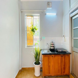 Căn Hộ Full Nội Thất Cửa Sổ Lộng Gió, 5' Qua KCX Tân Thuận Quận 7