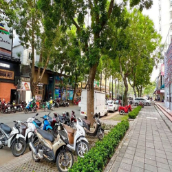 Cho thuê shophouse Sky Garden 2, mặt tiền Phạm Văn Nghị, Phú Mỹ Hưng