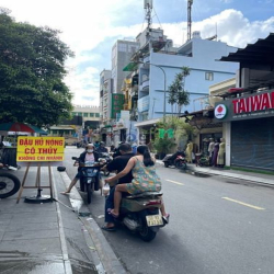 Cho thuê nhà mặt tiền số 250-252 đường Bùi Viện, Phường Phạm Ngũ Lão,