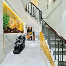 Chủ nhà để lại căn đ.Huỳnh Văn Bánh, p.13, q.Phú Nhuận 62.5m2/3tỷ6 SHR