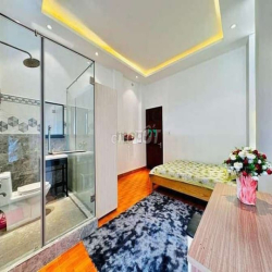 Chủ nhà để lại căn đ.Huỳnh Văn Bánh, p.13, q.Phú Nhuận 62.5m2/3tỷ6 SHR