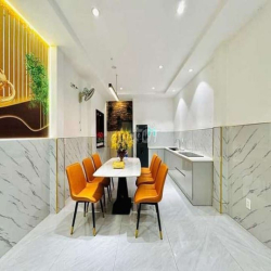 Chủ nhà để lại căn đ.Huỳnh Văn Bánh, p.13, q.Phú Nhuận 62.5m2/3tỷ6 SHR