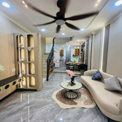 Bán nhà hẻm xe hơi thông Phạm Văn Chiêu,P.14, 3,1 x 10, giá 3.79 tỷ tl
