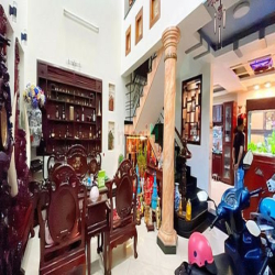 HOÀNG SA QUẬN 3 Như Biệt Thự DT58M2, 4 Tầng,Ngang 5,8M ơn 5 TỶ