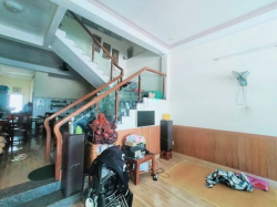 BÁN NHANH, Nhà 2 TẦNG, 81M2, MẶT TIỀN, Gần CHỢ CẨM LỆ, 3.x tỷ