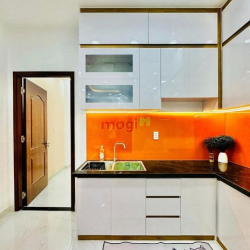 Nhà Nguyên Hồng P.1 Gò Vấp - Sát Mặt Tiền-Giá 4.45 Tỷ.