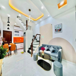 Nhà Nguyên Hồng P.1 Gò Vấp - Sát Mặt Tiền-Giá 4.45 Tỷ.