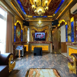 Bán nhà 11 x 16 góc 2 mặt tiền trung tâm. Giá chỉ 34,5 tỷ