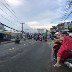 Cho thuê nhà Nguyễn thị Định. P Thạnh Mỹ Lợi. Q2 - Dt 6x22m. 1 lầu.