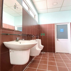 Tòa Nhà 40CD Út Tích 12,5 x 23 ~ 1200m2 sàn suốt