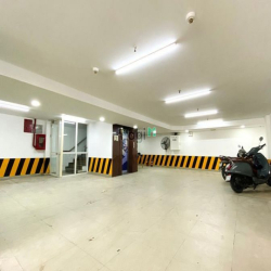 Tòa Nhà 40CD Út Tích 12,5 x 23 ~ 1200m2 sàn suốt