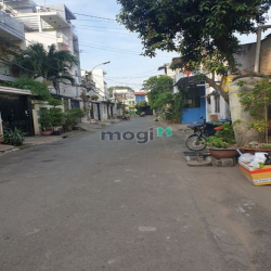 Bán nhà hẻm 6m Thoại Ngọc Hầu, Tân Phú, 5x22M ( 110M2 ), 10 tỷ ( TL)
