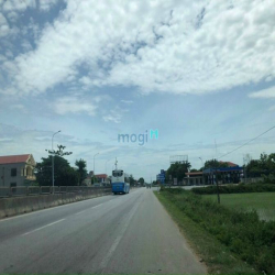 bán đat quố lộ 1a giá rẻ cho mùa dịch liên hệ ngay để dươc giá rẻ