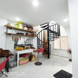 Bán nhà Gò Vấp Quang Trung ngang 5m nở hậu 7m dài 22m 1 trệt 1 lầu.