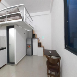Cho thuê Phòng CH Duplex – Đủ NT thông hẻm 69 D2, P.25, Q. Bình Thạnh.