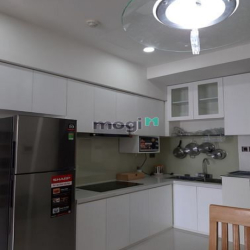 Cho thuê căn 2PN Saigon Royal Quận 4 full nội thất giá 18 triệu/tháng