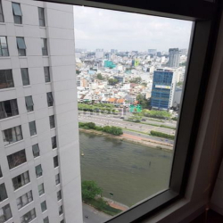 Cho thuê căn 2PN Saigon Royal Quận 4 full nội thất giá 18 triệu/tháng