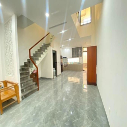 Bán Nhà Hẻm Xe Hơi Siêu Đẹp, Quang Trung, 110m2, 4 Tầng, Hiệp Phú, Q9