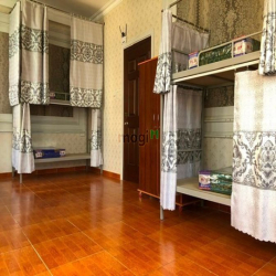 KTX Homestay ở ghép, giường tầng chỉ 1,6 tr/người. Miễn phí điện, nước