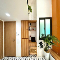 Cần bán tòa căn hộ dịch vụ 7x20, 29 phòng, full nội thất, HĐ thuê 150t