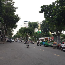 Bán nhanh shop 50m2 mặt tiền đường Nguyễn Đức Cảnh, Phú Mỹ Hưng