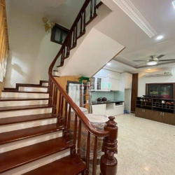 Nhà dân xây 5T full NT xịn, ngõ thông, ôtô qua, dt45m Hàm Nghi, ở ngay