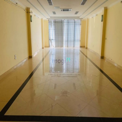 Cho thuê toà nhà đường Tân Mai, Hoàng Mai, HN. DT 100m, 7 tầng thông s