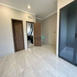 [CHO THUÊ] Nguyên căn Shophouse Giá rẻ Tiện ở và làm văn phòng tại Q2