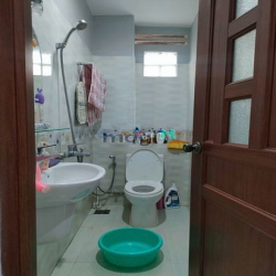 Vài bước ra PHAN VĂN TRỊ, 3 tầng, 80m2 (4x20m), BÌNH THẠNH, chỉ 9.X tỷ